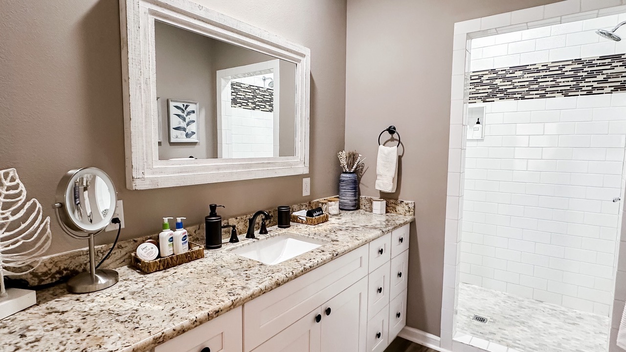 Photo of Bathroom in Brookeland