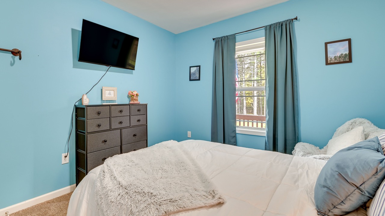Photo of Bedroom in Prattsville