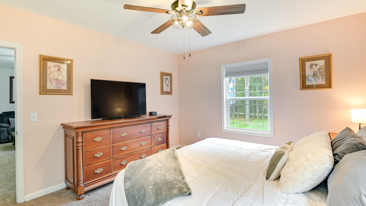 Photo of Bedroom in Prattsville