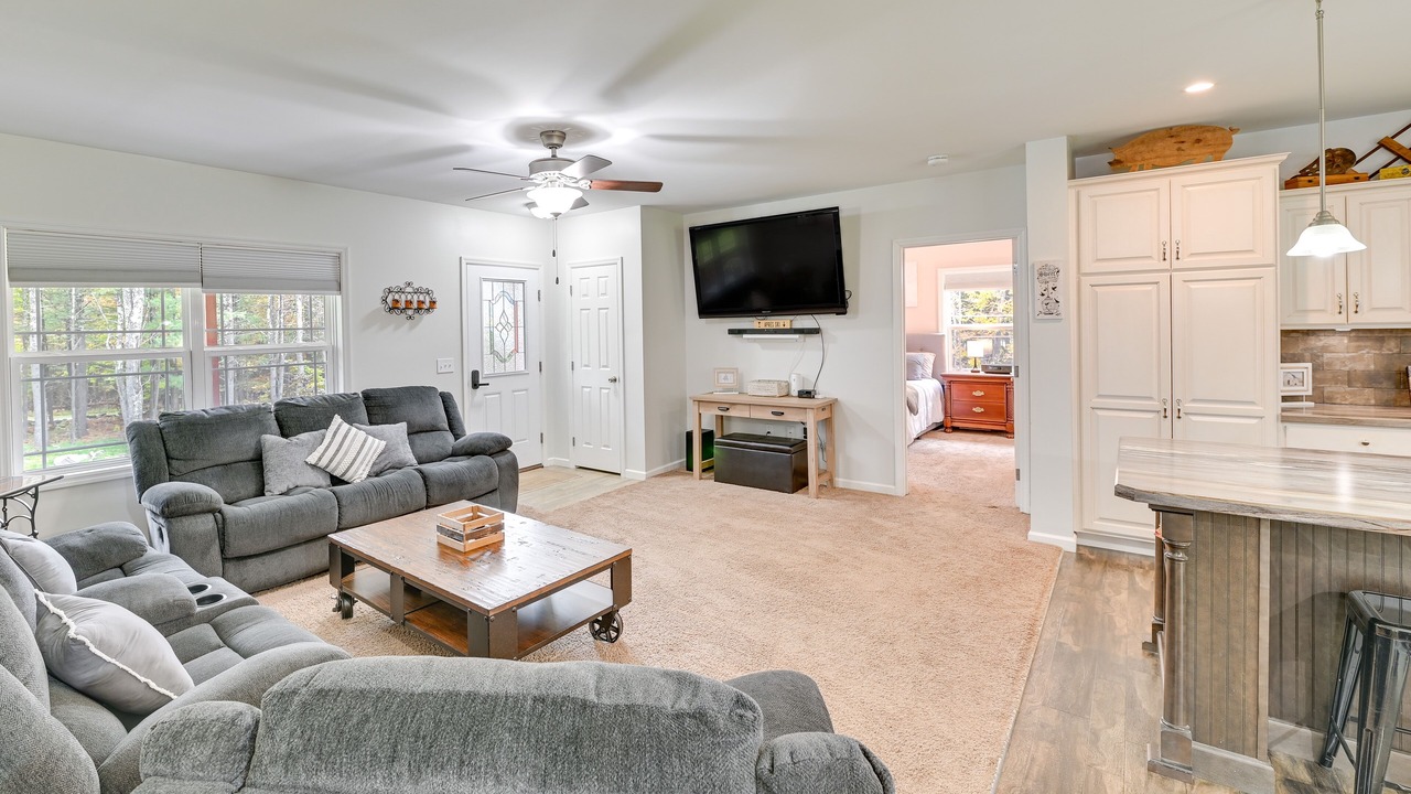 Photo of Livingroom in Prattsville
