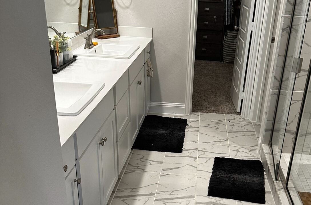Photo of Bathroom in The Colony
