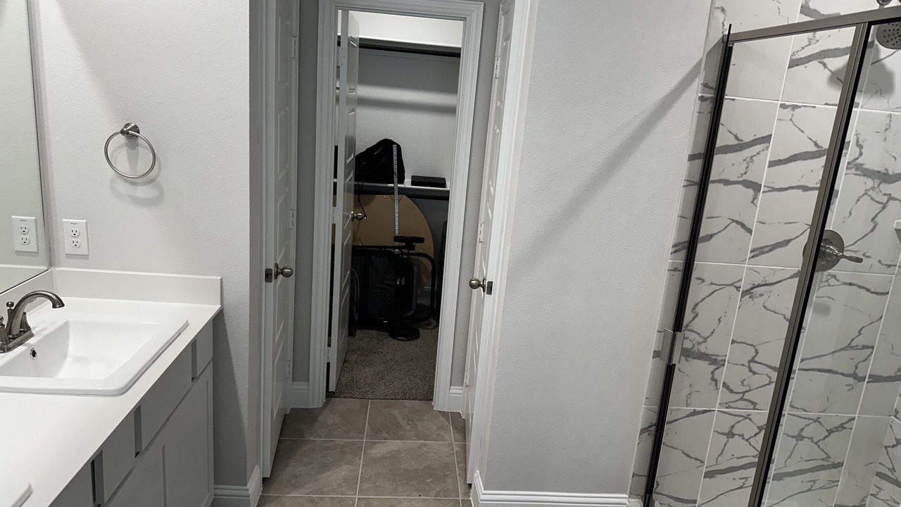 Photo of Bathroom in The Colony