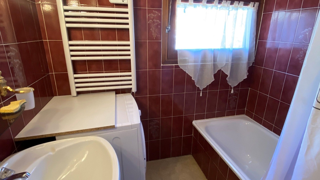 Photo of Bathroom in Greolieres les Neiges