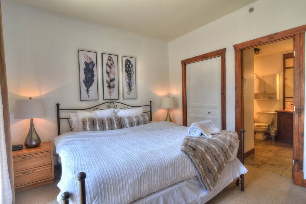 Photo of Bedroom in Tremblant-Les-Eaux