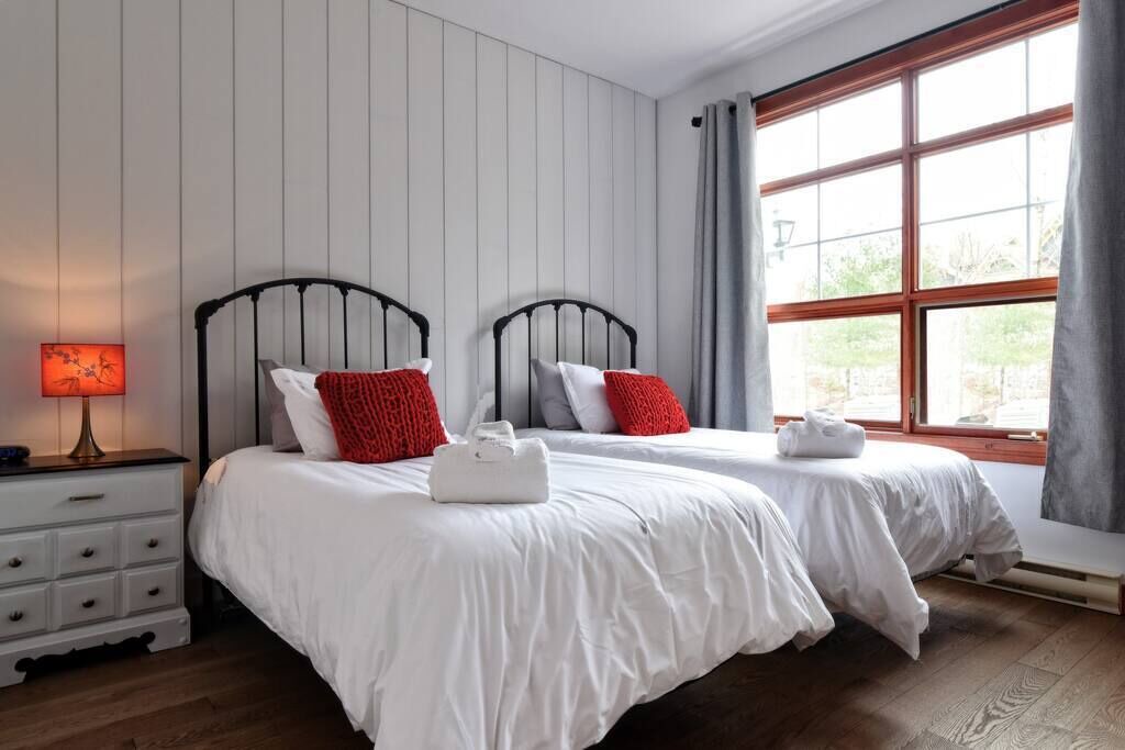 Photo of Bedroom in Tremblant-Les-Eaux