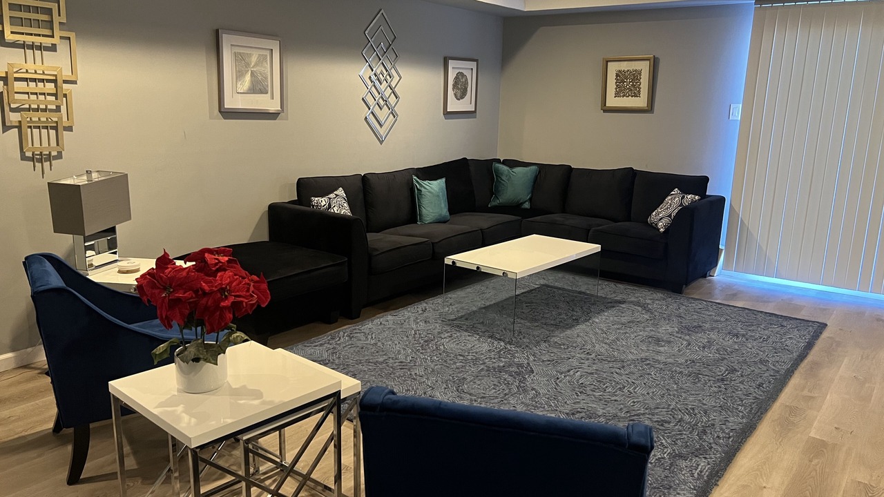 Photo of Livingroom in Elkins Park