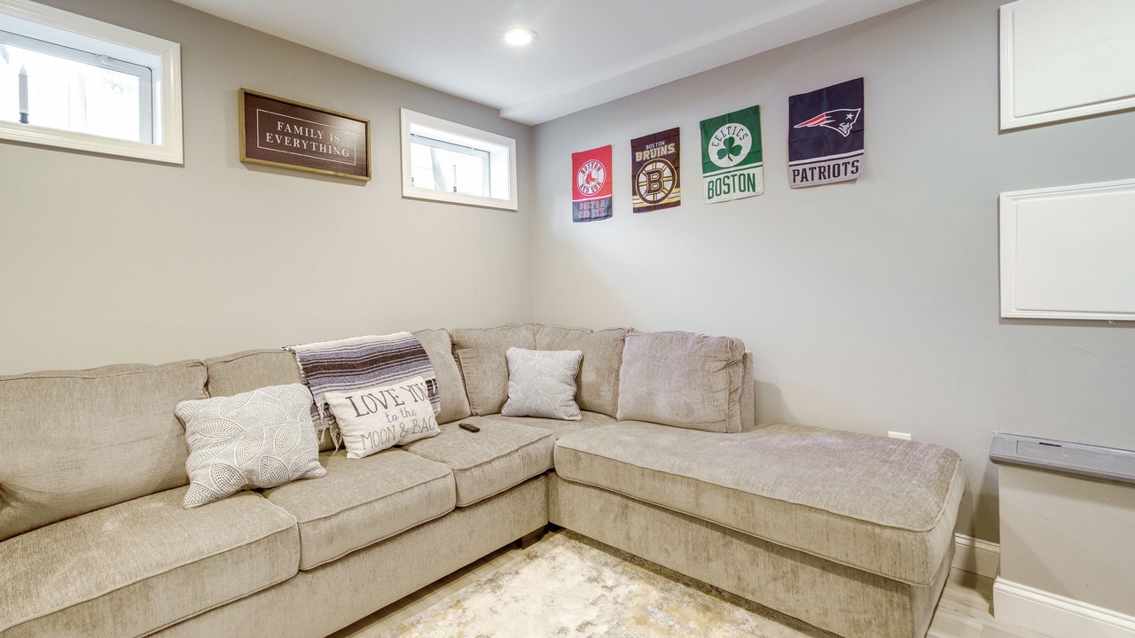 Photo of Others in South Dennis