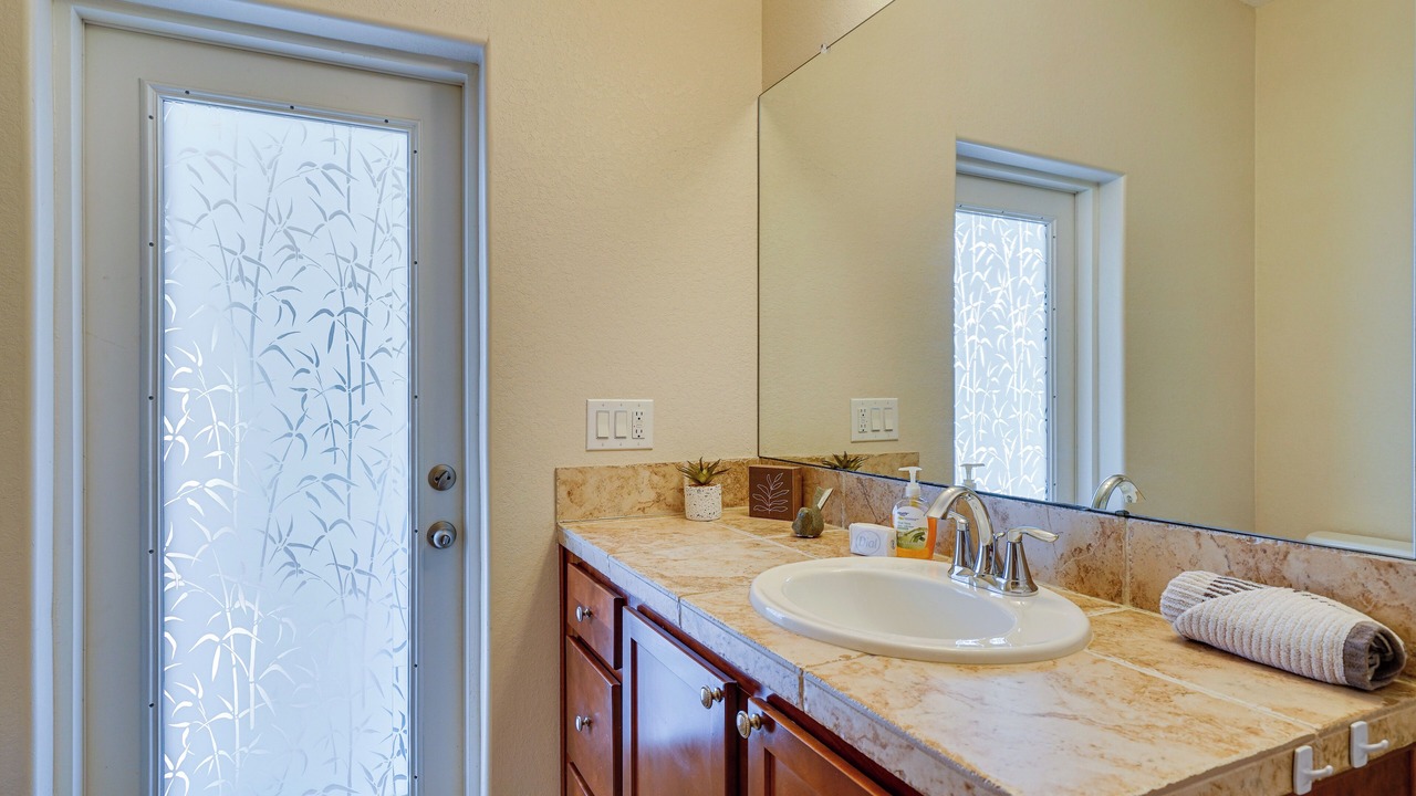 Photo of Bathroom in Trafalgar