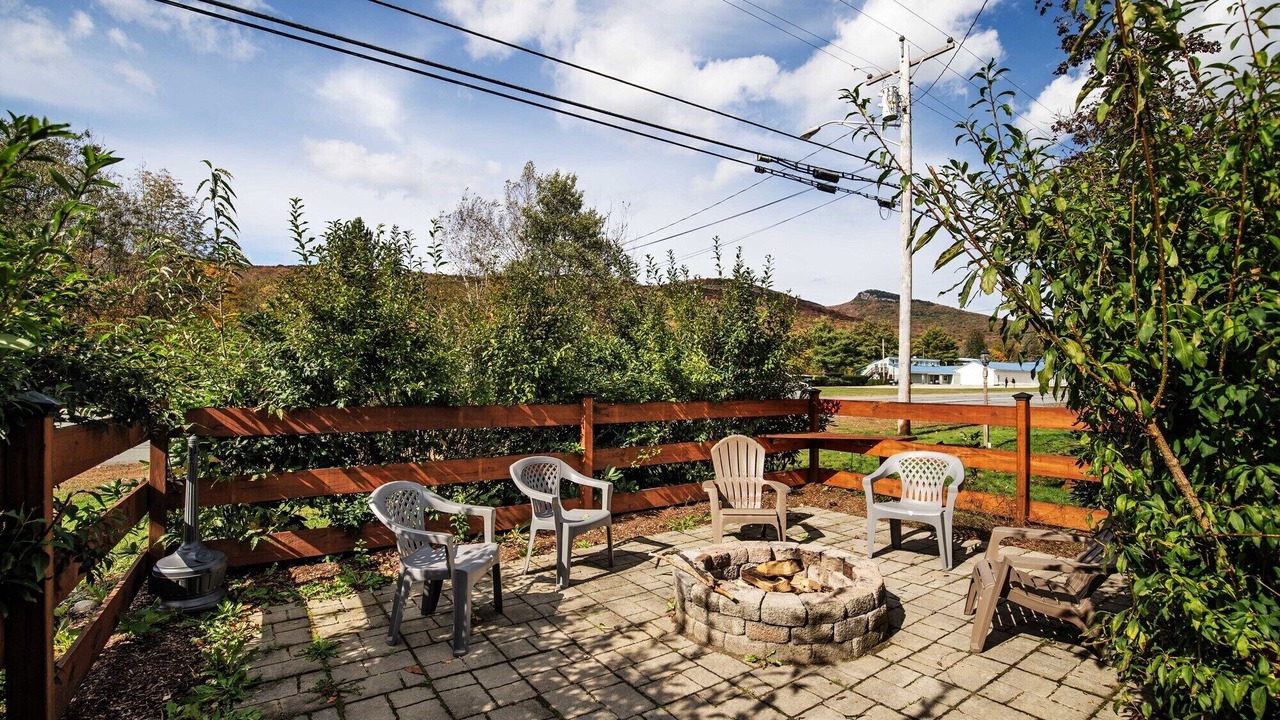 Photo of Others in Lincoln