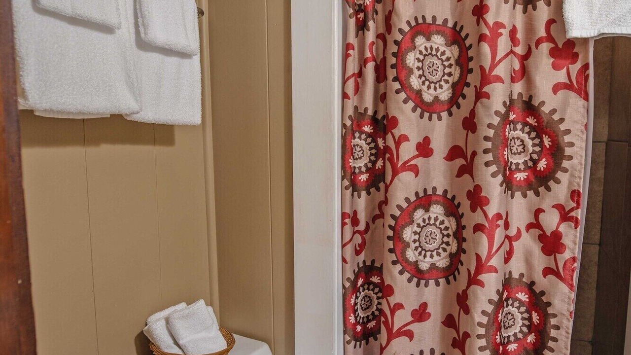 Photo of Others in Lincoln