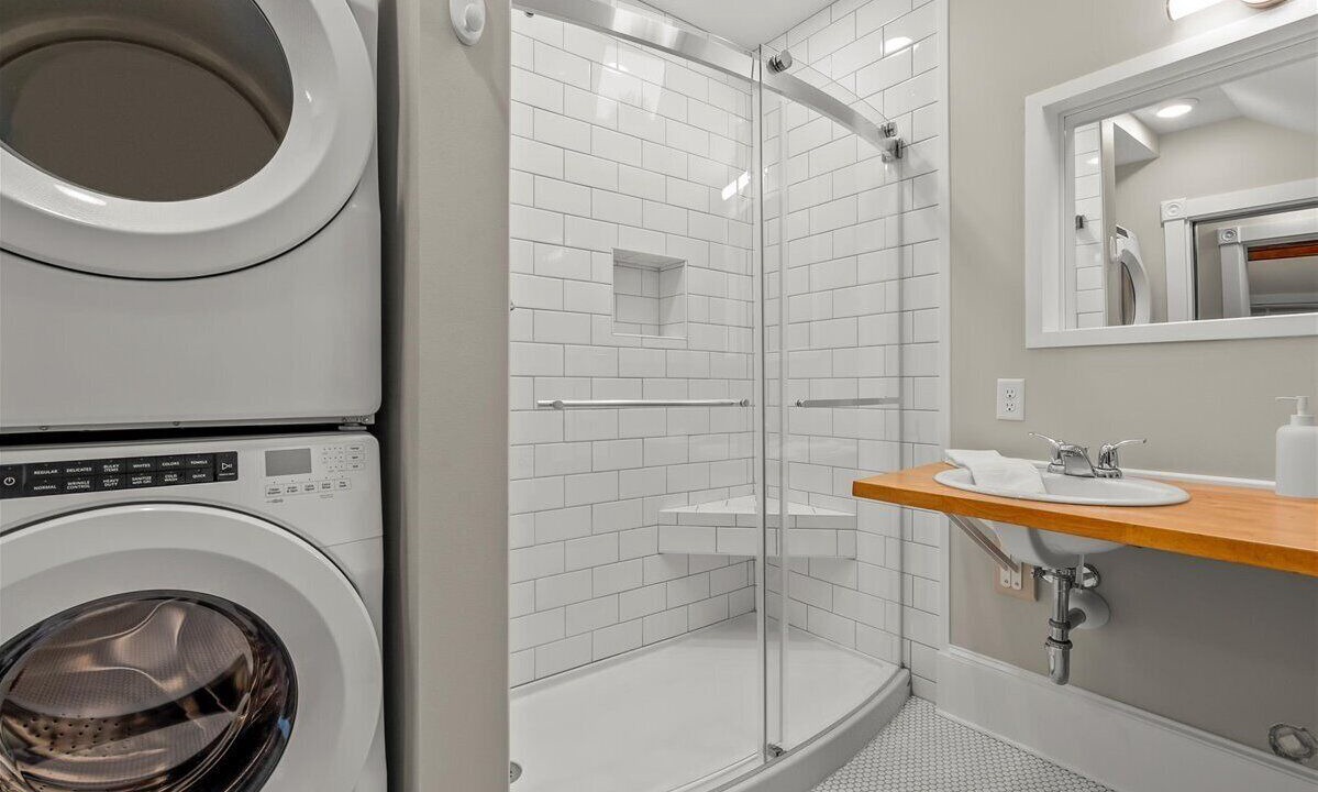Photo of Bathroom in Cedar Falls