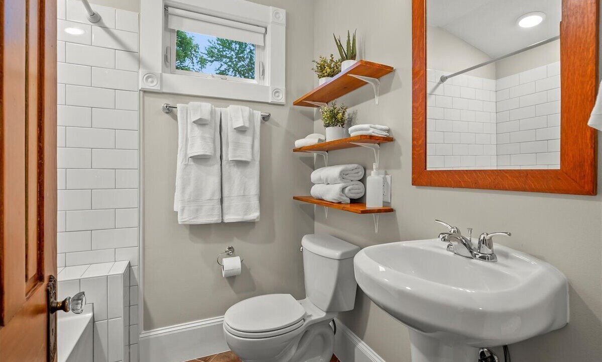 Photo of Bathroom in Cedar Falls