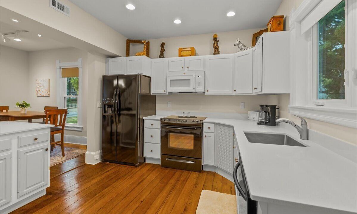 Photo of Kitchen in Cedar Falls