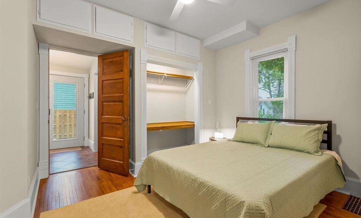 Photo of Bedroom in Cedar Falls