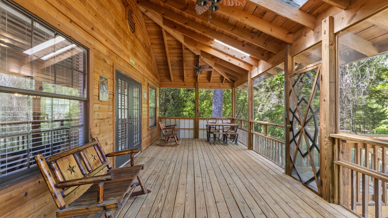 Photo of Patio Balcony in Fort White