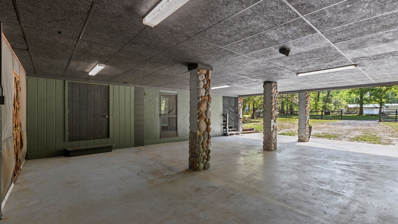 Photo of Patio Balcony in Fort White