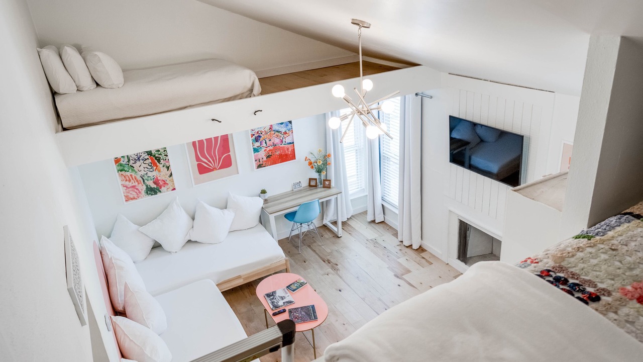 Photo of Bedroom in West Campus