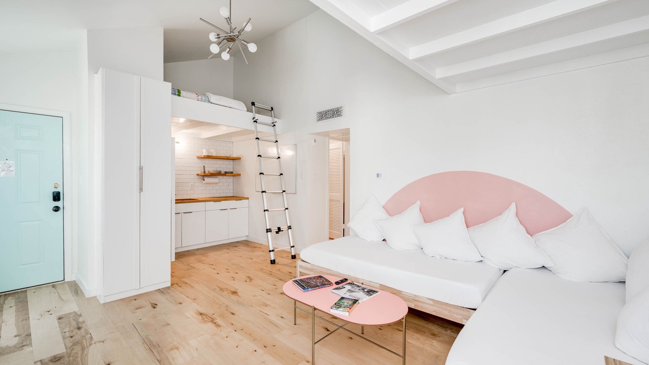 Photo of Bedroom in West Campus