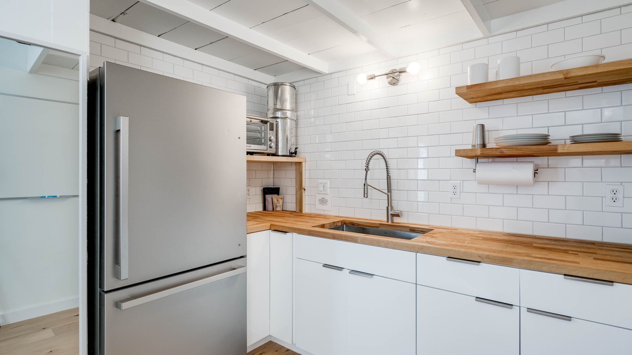 Photo of Kitchen in West Campus