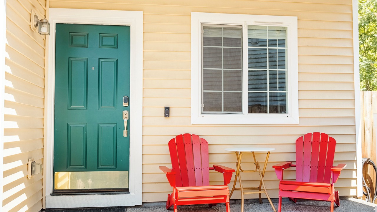 Photo of Patio Balcony in Paine Field-Lake Stickney