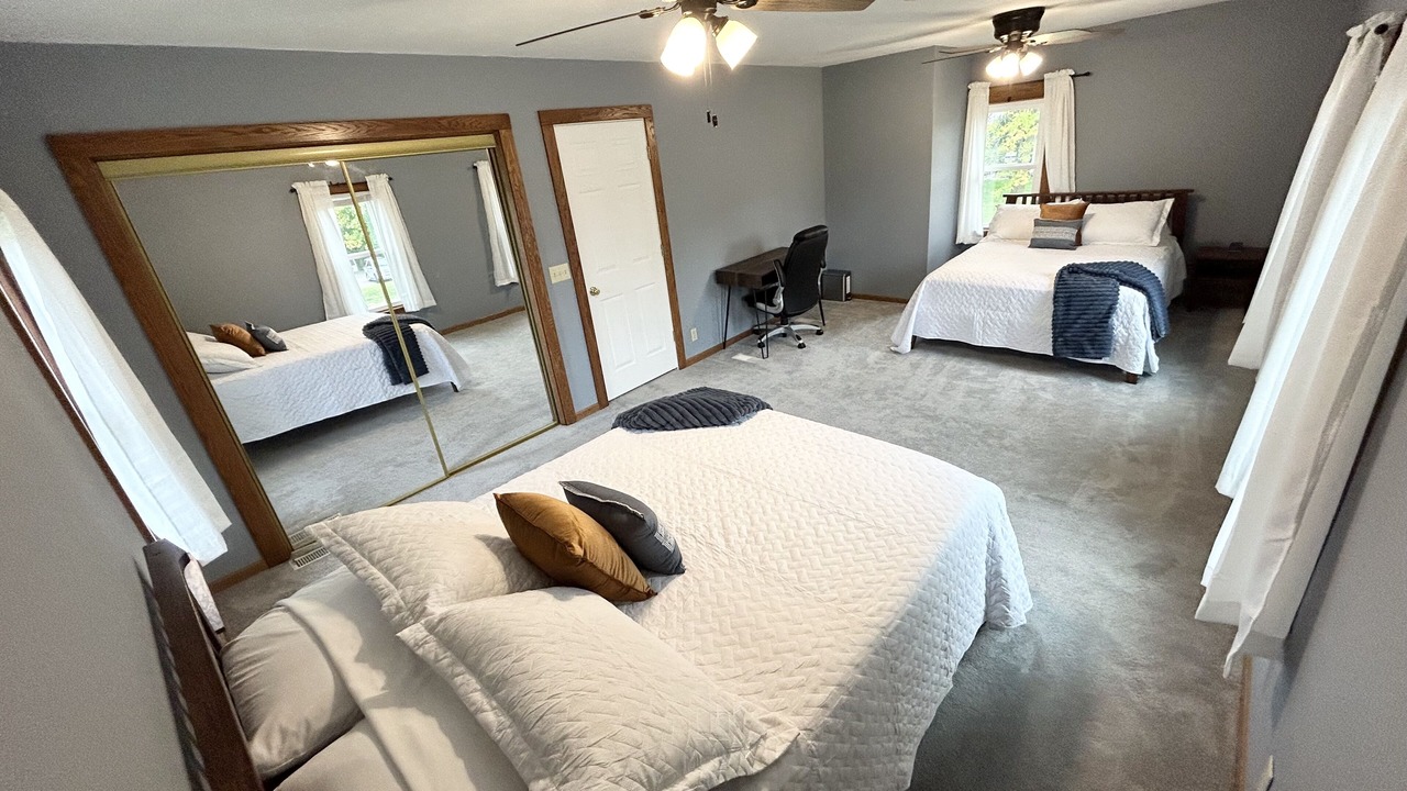 Photo of Bedroom in Excelsior