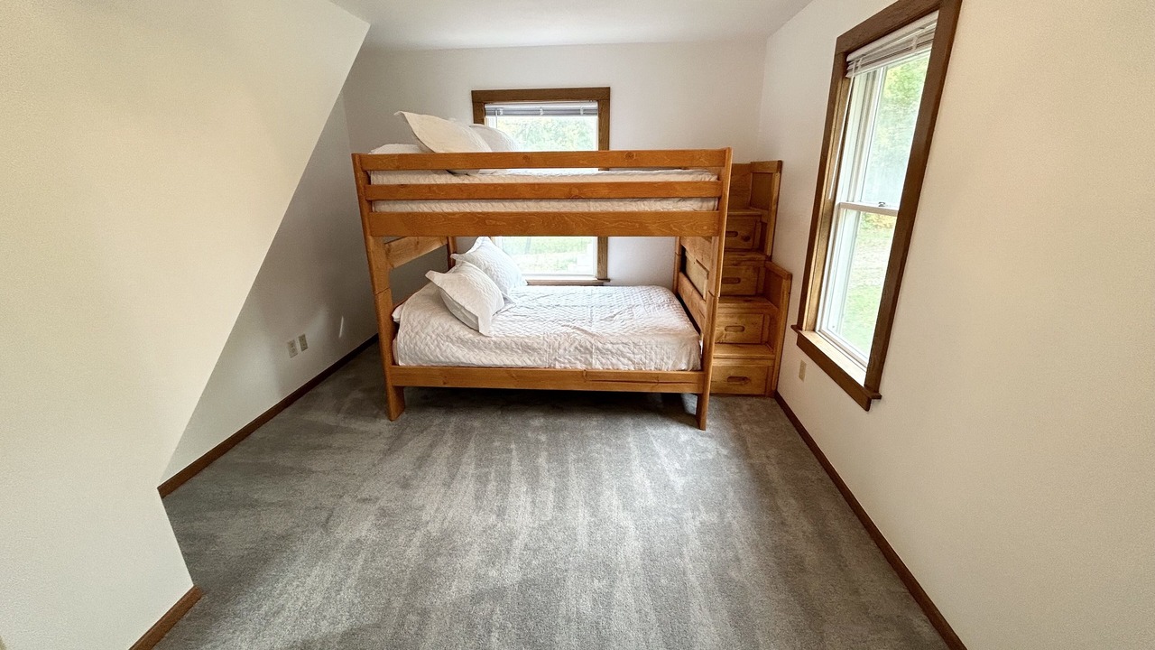 Photo of Bedroom in Excelsior