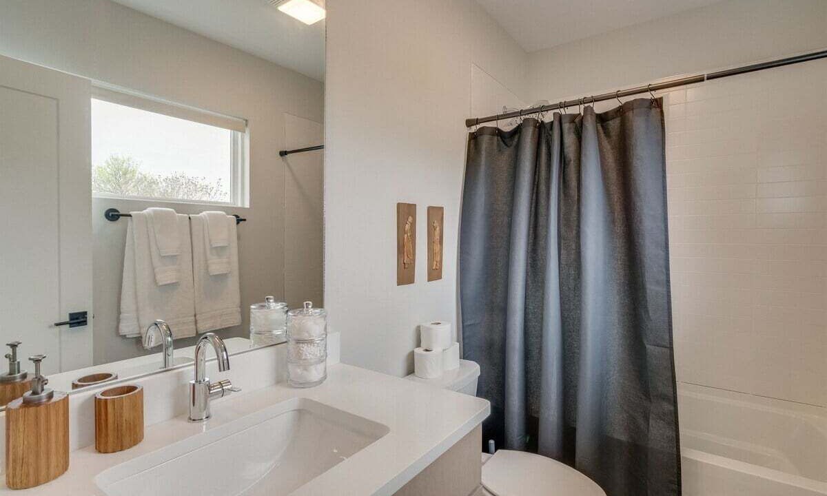Photo of Bathroom in East Nashville