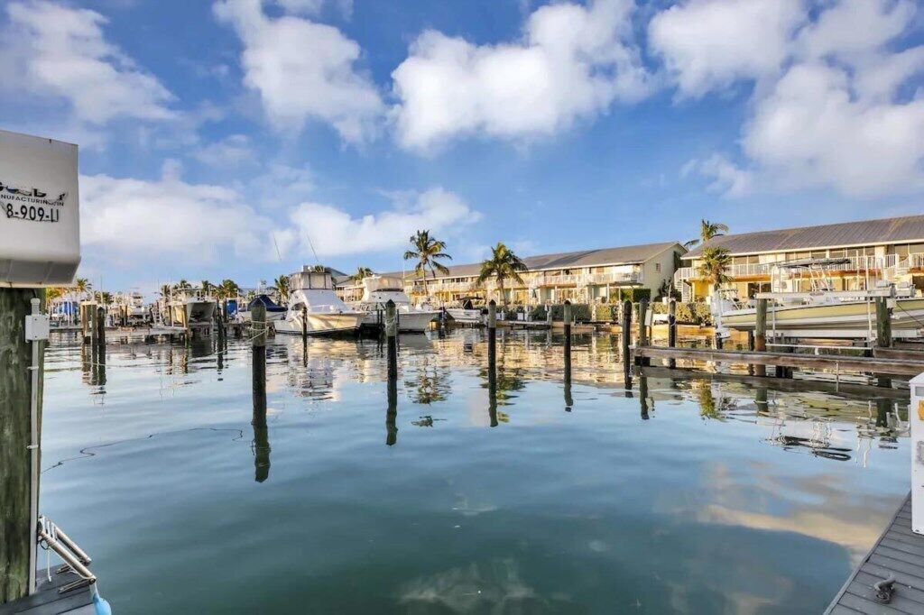 Photo of Others in Rock Harbor