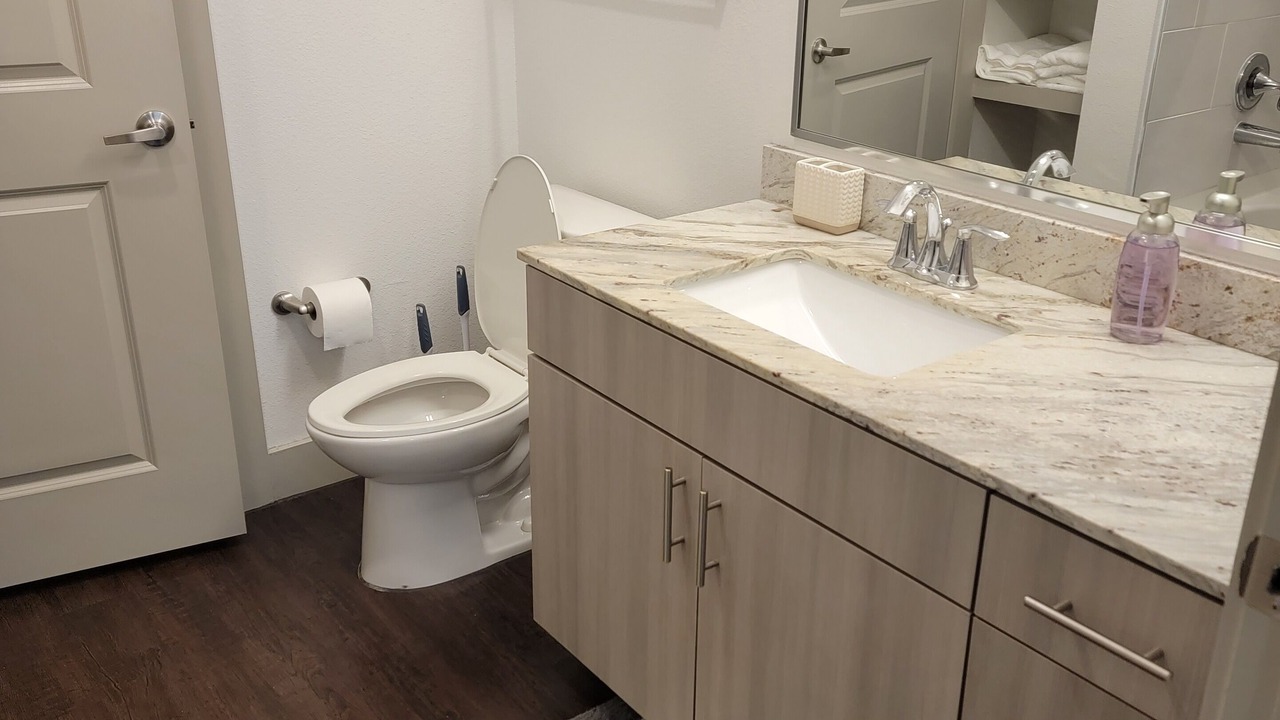 Photo of Bathroom in Farmers Branch