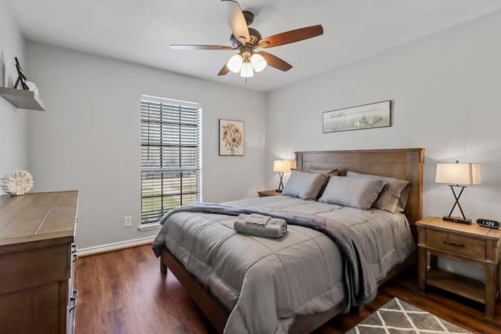 Photo of Bedroom in Northeast Carrollton