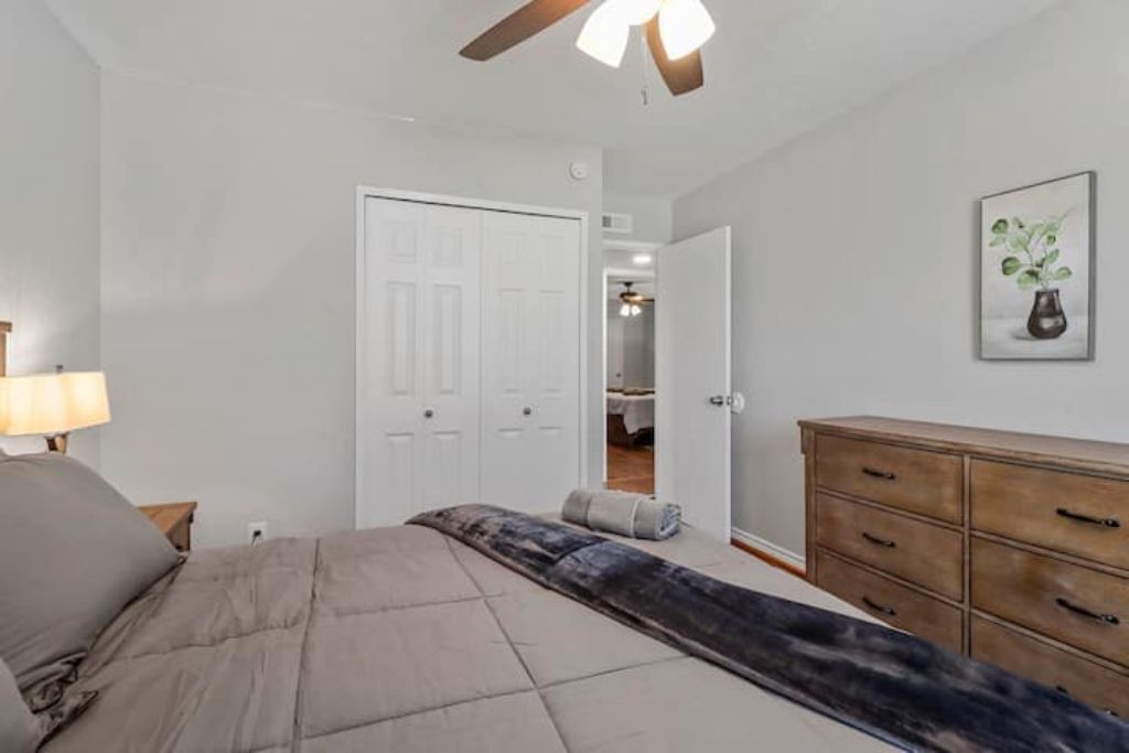 Photo of Bedroom in Northeast Carrollton