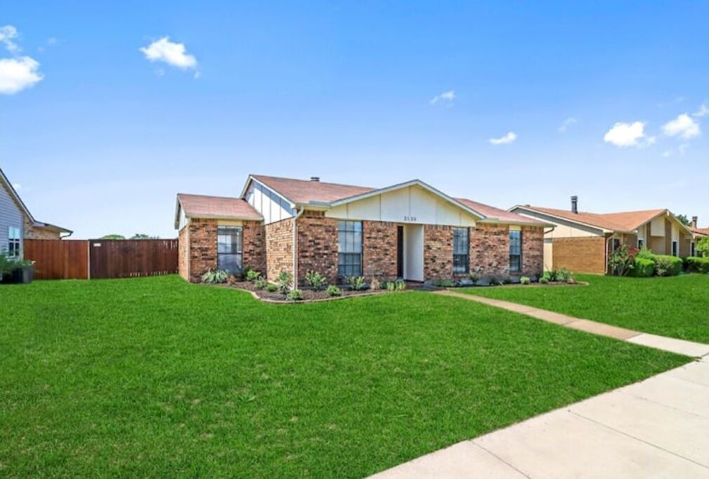 Photo of Outdoor in Northeast Carrollton