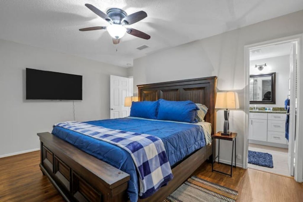 Photo of Bedroom in Original Town