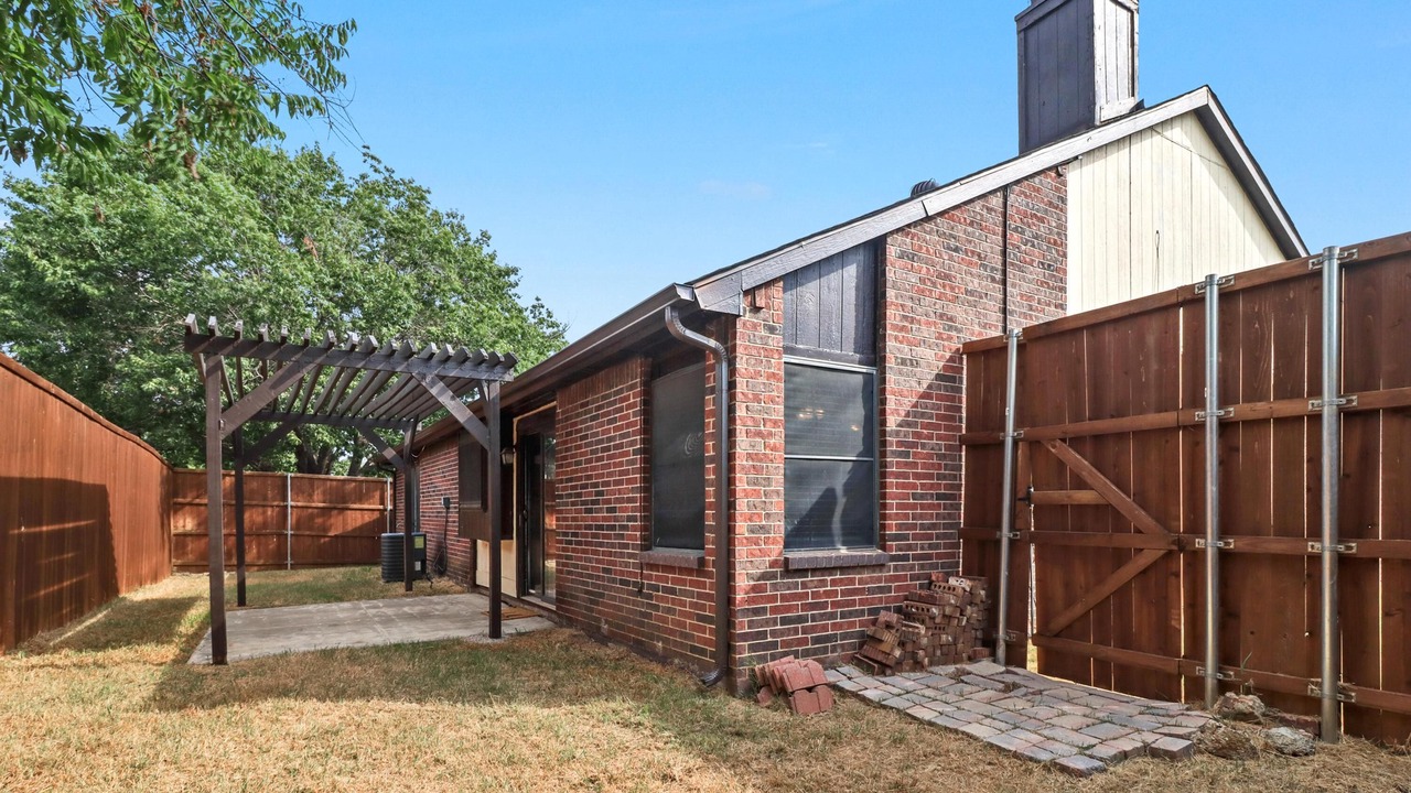 Photo of Outdoor in Denton
