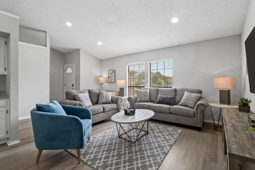 Photo of Livingroom in Denton