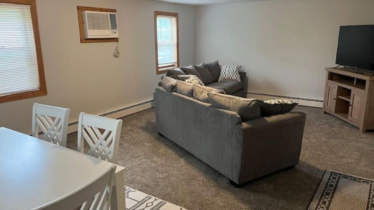 Photo of Livingroom in Reedsburg