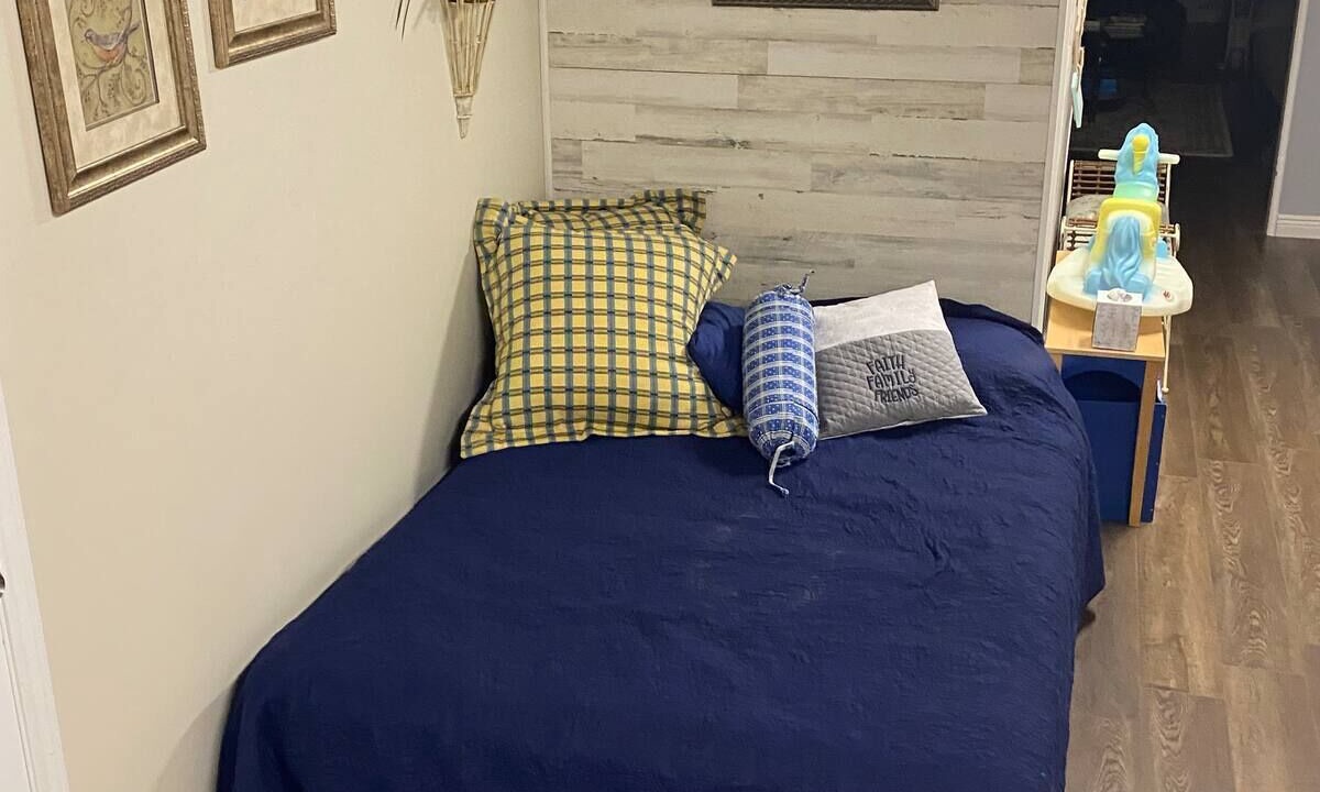 Photo of Bedroom in Huntingburg