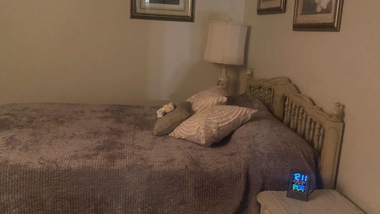 Photo of Bedroom in Huntingburg