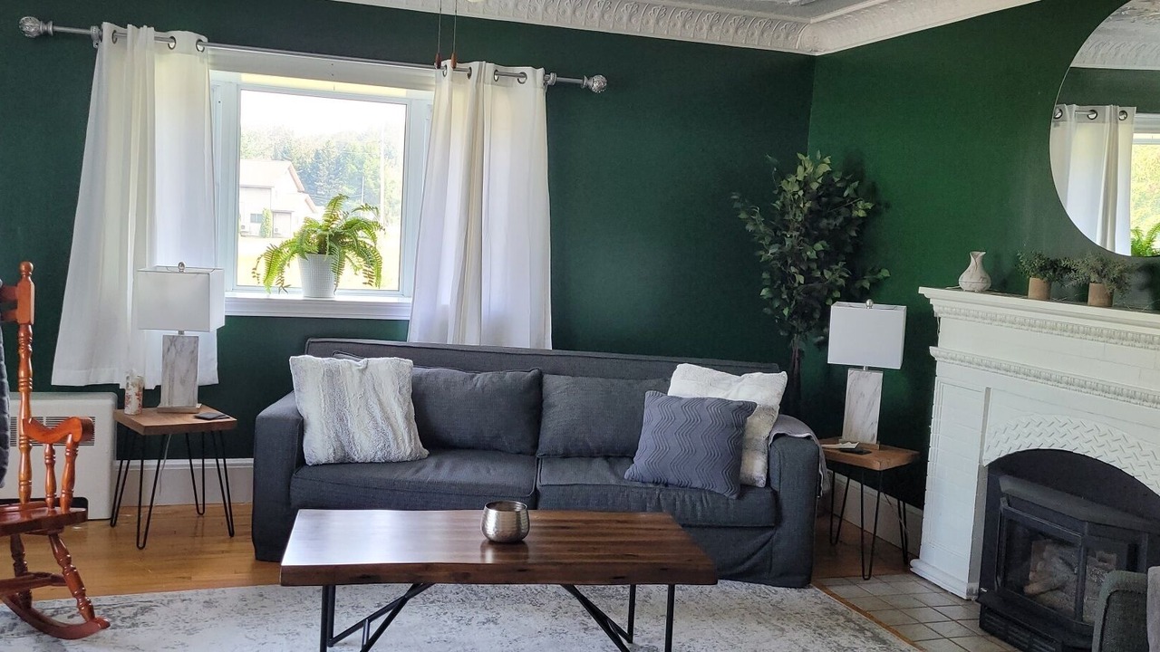 Photo of Livingroom in Soldier Pond