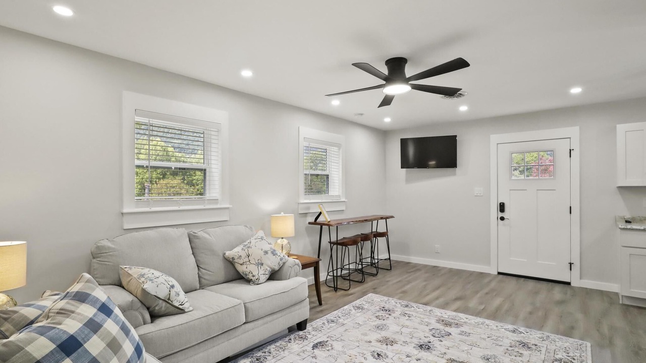 Photo of Livingroom in Big Stone Gap