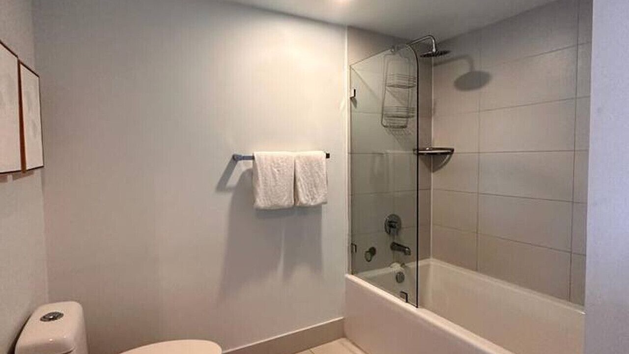 Photo of Bathroom in Hallandale Beach