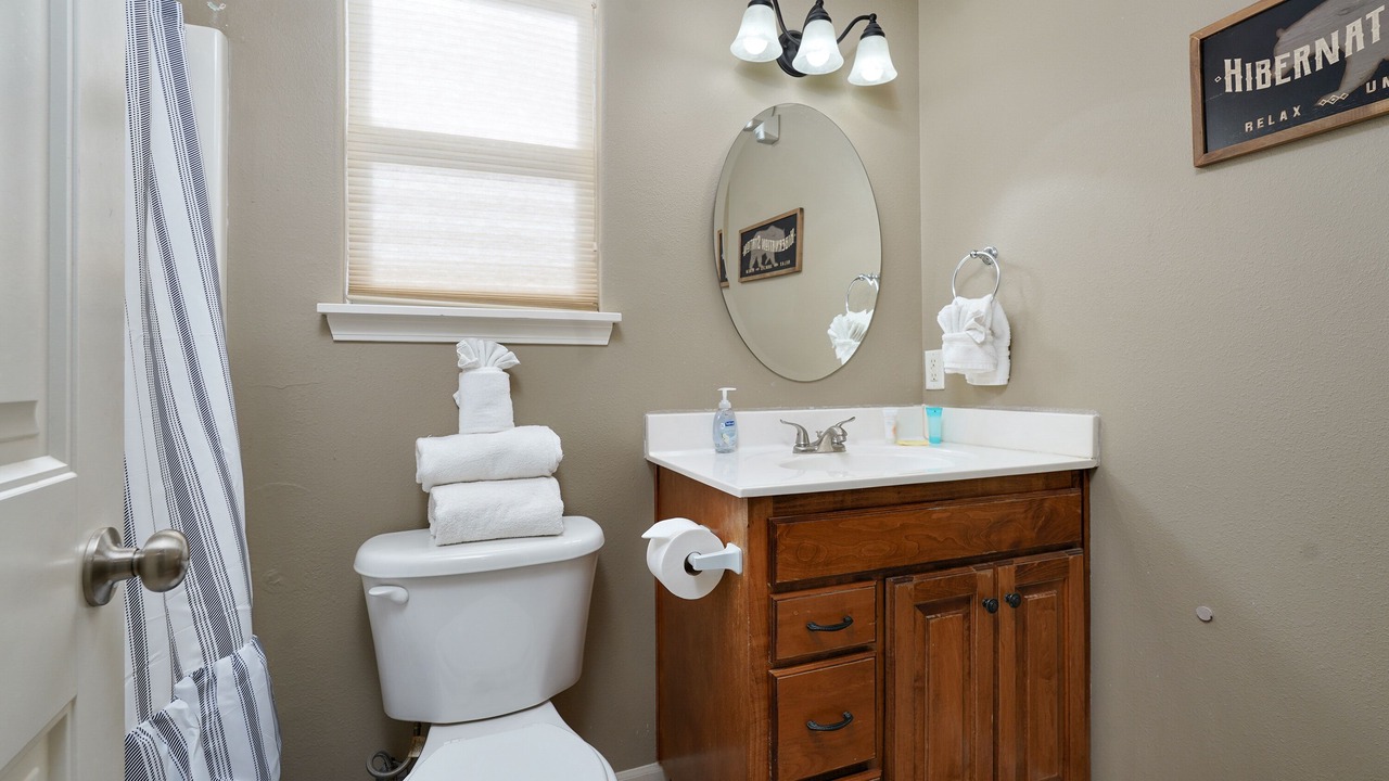 Photo of Bathroom in Hollister