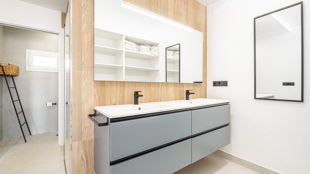 Photo of Bathroom in Old Town