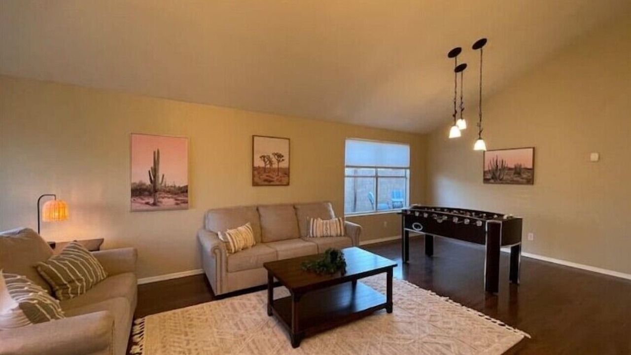 Photo of Livingroom in Arrowhead Ranch