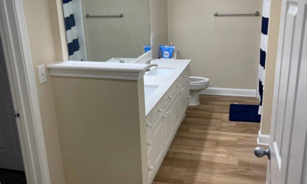 Photo of Bathroom in Dunwoody