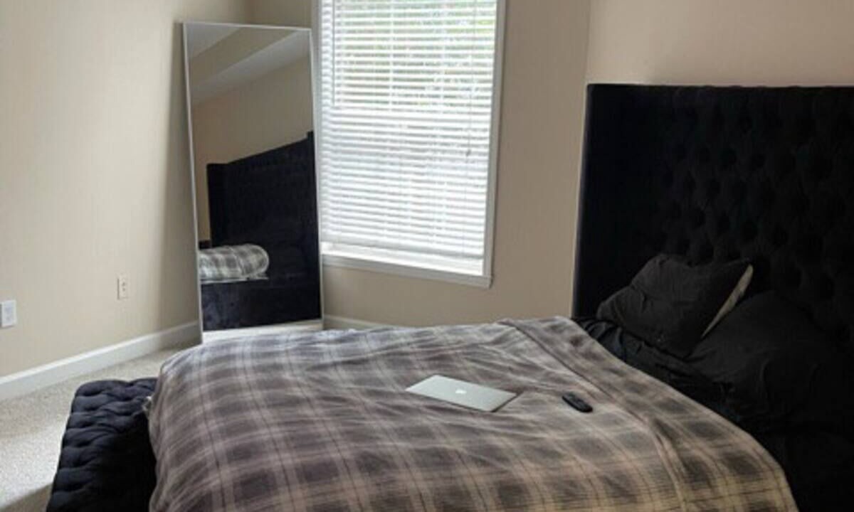 Photo of Bedroom in Dunwoody