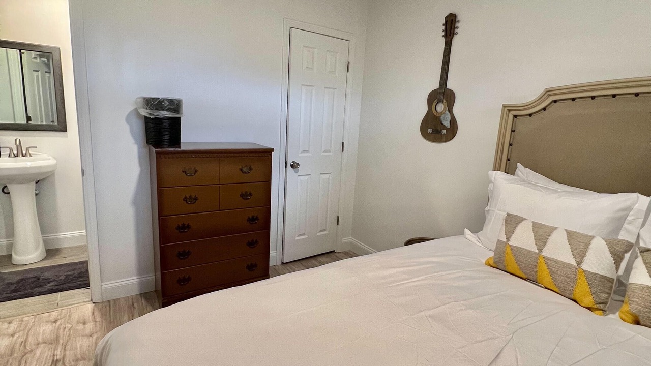 Photo of Bedroom in Shreveport