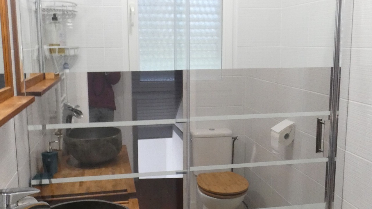 Photo of Bathroom in Ambert