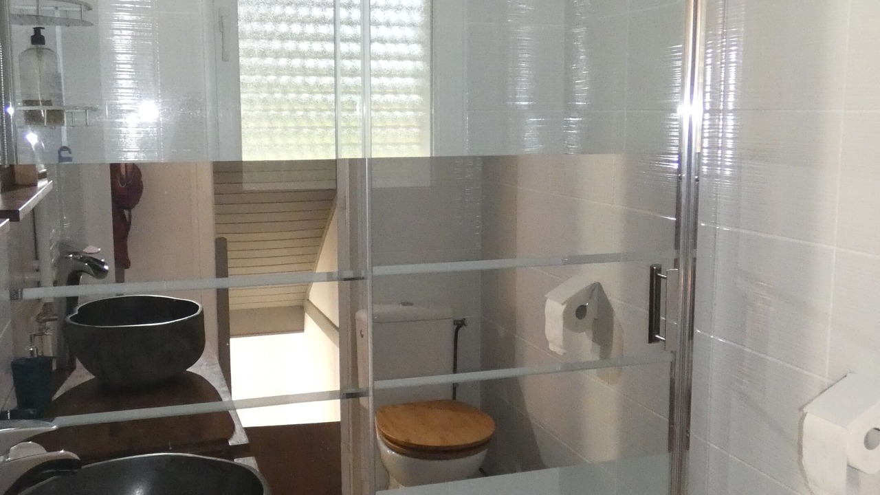 Photo of Bathroom in Ambert