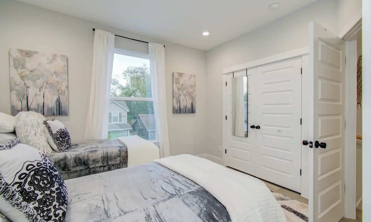 Photo of Bedroom in Northside